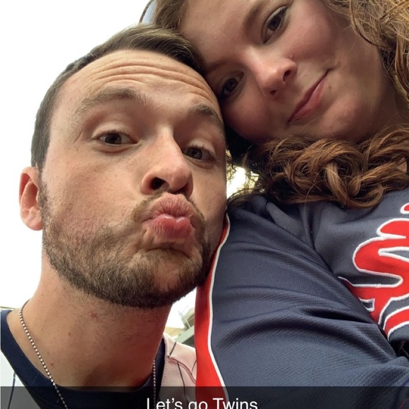 Hello - Picture 2 of 4